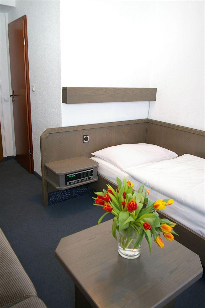 Paris 3*