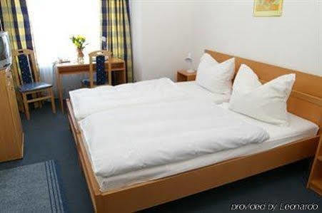 Hotel Paris 3*